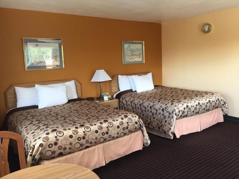 University Inn At San Luis Obispo Bagian luar foto